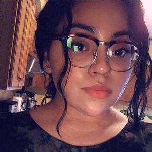 Meet your Posher, Vicky